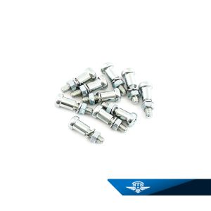 Skruv till handtagsarm Yamaha FS1, DT50MX & Yankee. Säljs styckvis.