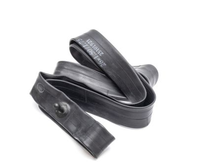 Slang 26x2, rak, bilventil. Tillverkare NTS.