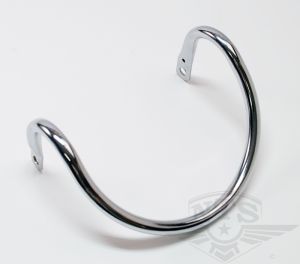 Skyddsbåge för framlyse. Bredd mellan skruvhålens insida 160mm. Universal.