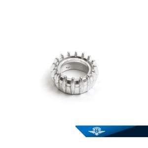 Avgasmutter till äldre Sachs, för 28mm avgasrör. Gänga M35x2.