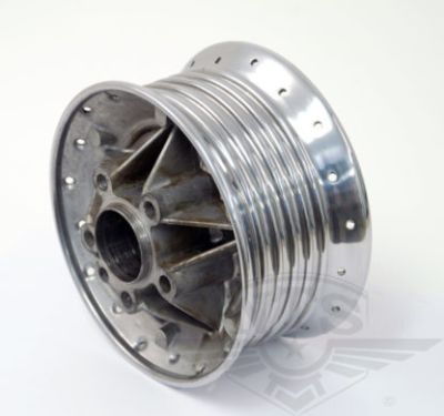 Nav Puch, fram och bak. Puch fullnav.