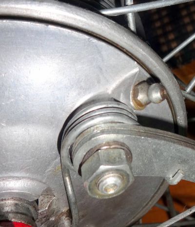 5-Pack Smörjnippel M6x1 För bromssköld mm