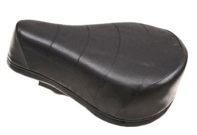 Sadel Mustang & Puch med verktyglåda. Budget.