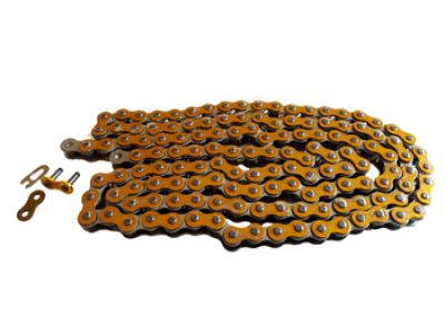 Kedja 428, guldeloxerad. 140 länkar. Hög kvalité.