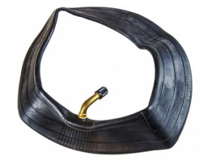 Slang 8 1/2 x 2, böjd ventil. Till elsparkcykel.