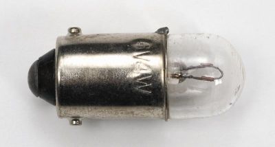 Glödlampa (BA9S) 6 volt, 5 watt.