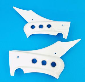 Porthålskåpor/ sidokåpor Crescent Raket. Säljs parvis.