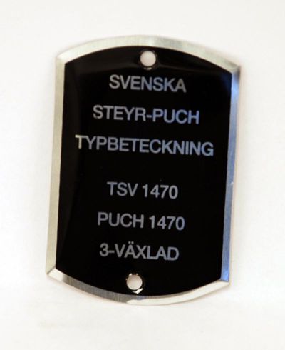 Typskylt VoV 1470 Puch Monza M50/3C, säljs styckvis.