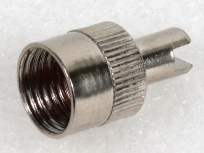 Ventilhatt metall, med ventilnyckel. Säljs styckvis.